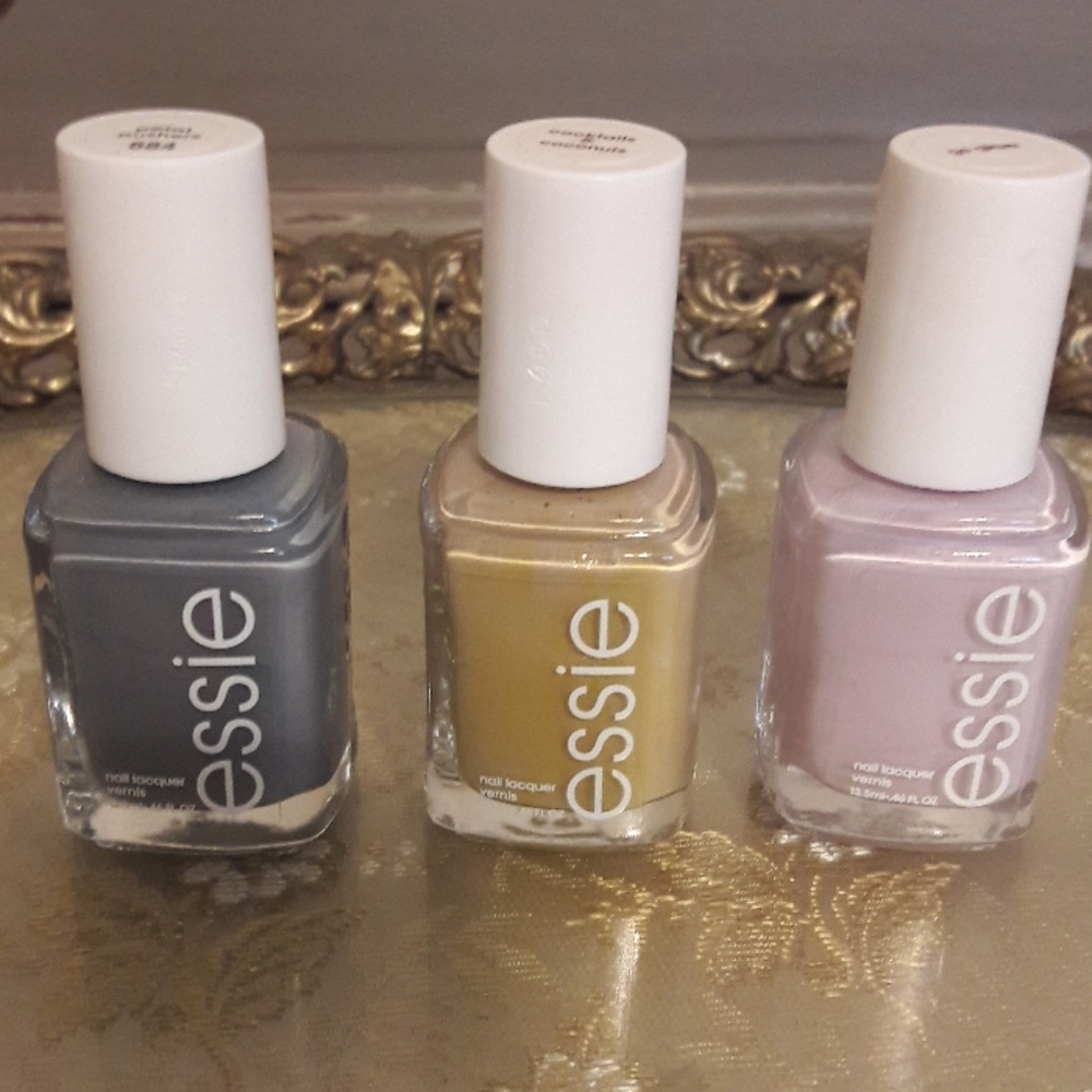 Essie Nail Polish Set of 3 💅